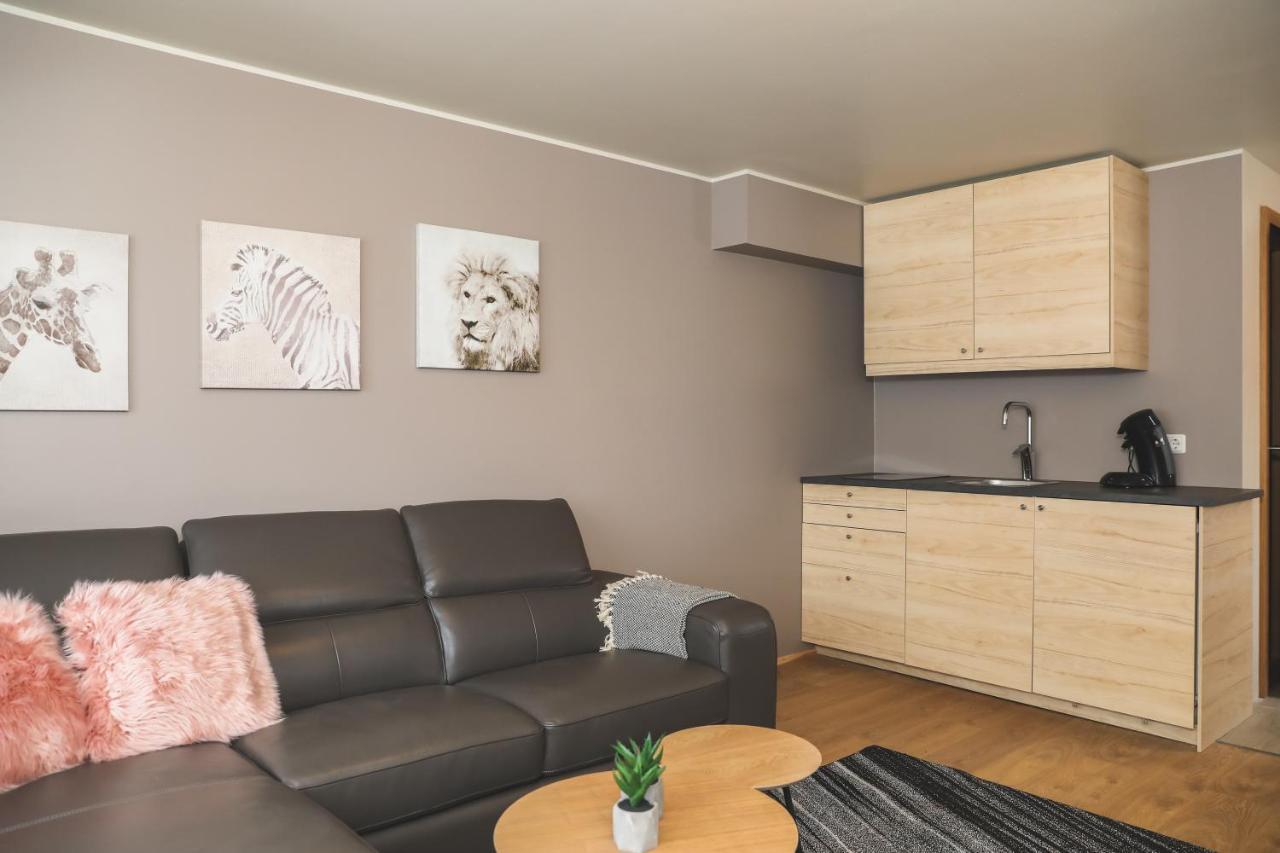 E18 Apartments Ακουρέιρι Εξωτερικό φωτογραφία